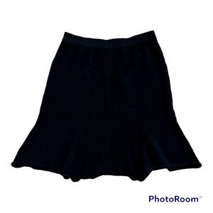 St. John Collection Black Knit Skirt Size 4